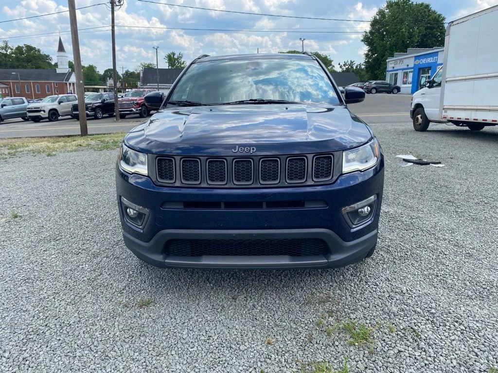 Used 2020 Blue Jeep Limited image 9