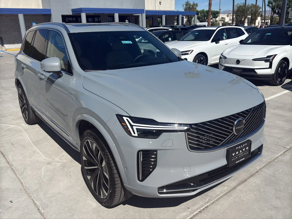 2026 Volvo XC90 B6 Plus Bright 7-Seater 4WD's photo