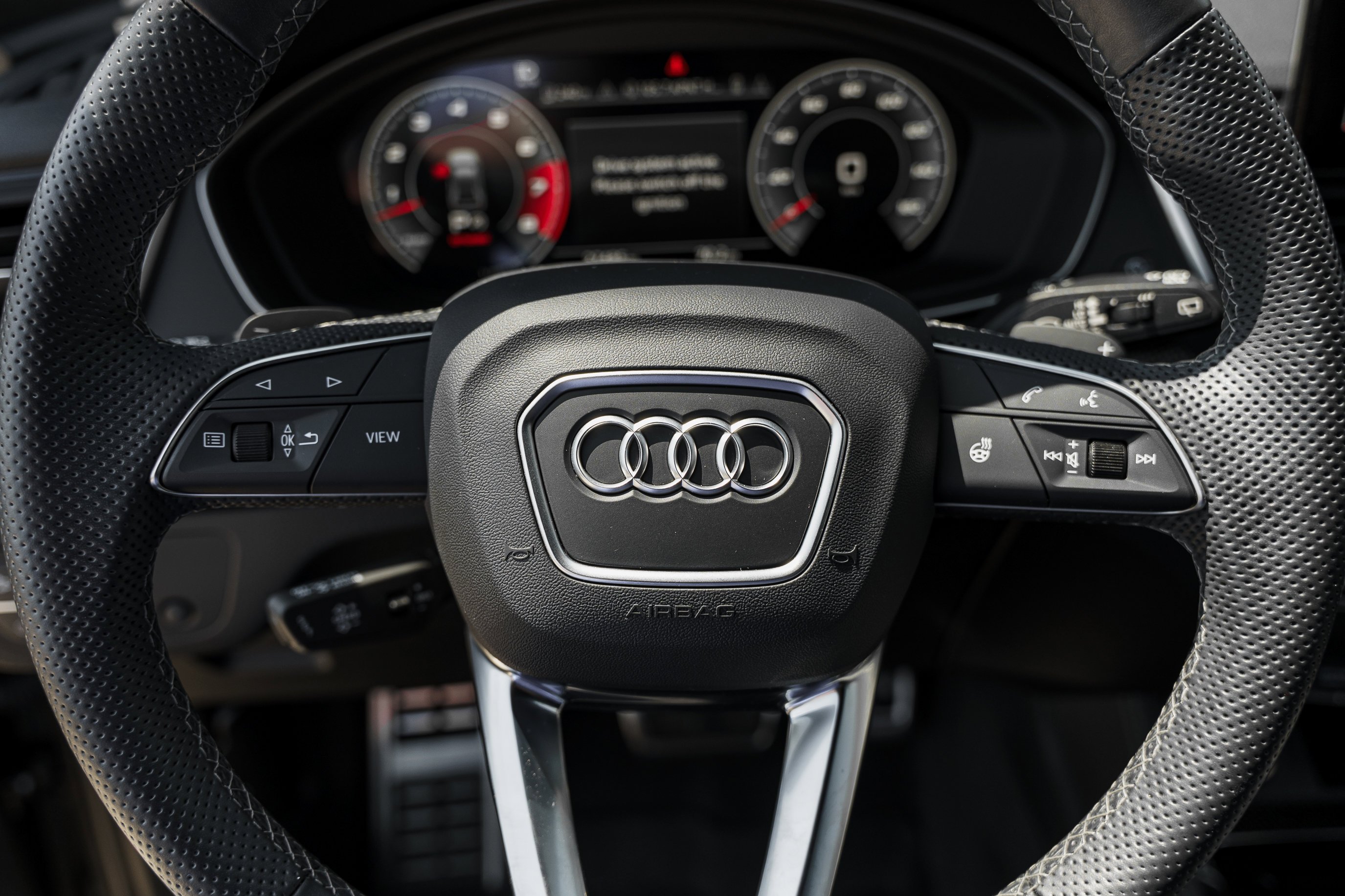 Used 2023 Daytona Gray Pearl Effect Audi Premium Plus image 17