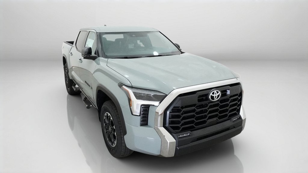 New 2026 Lunar Rock Toyota SR5 image 15