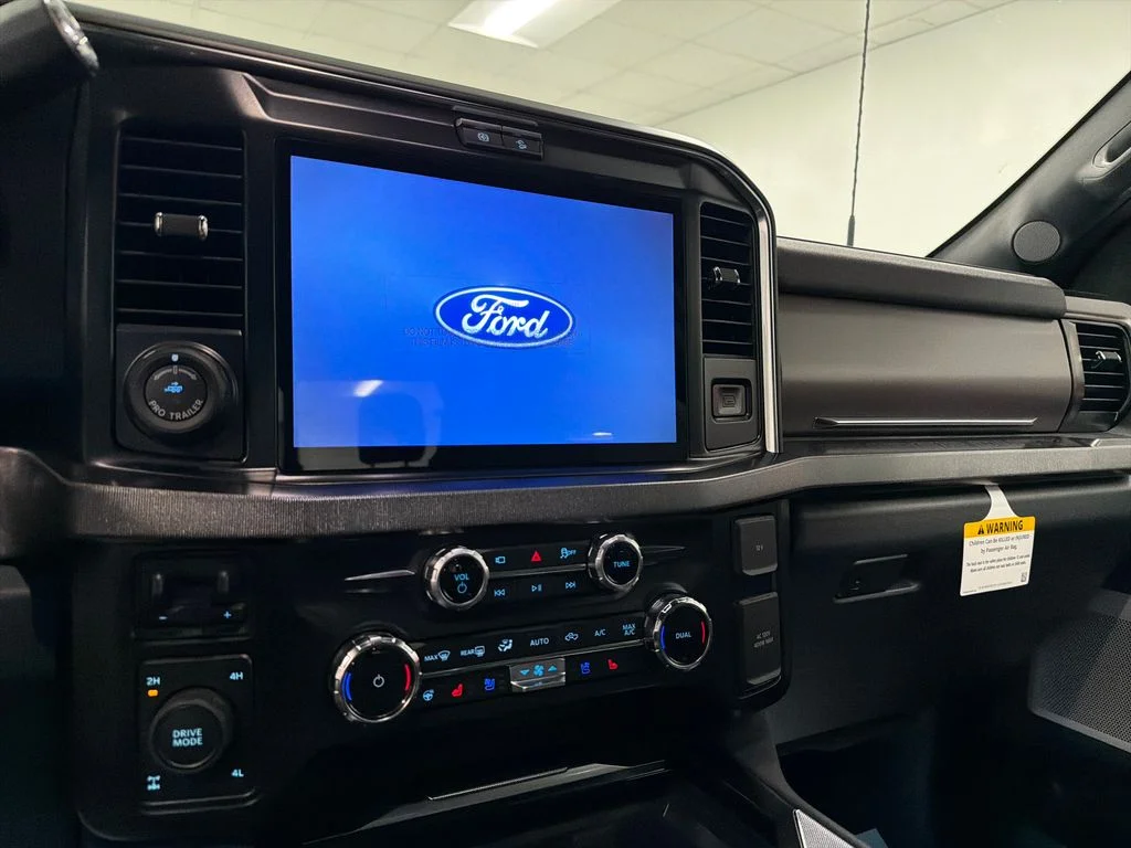 New 2026 Agate Black Metallic Ford F-250® Platinum® image 16