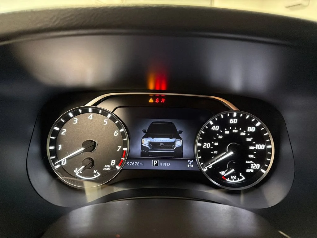 Used 2023 Gun Metallic Nissan SV image 18