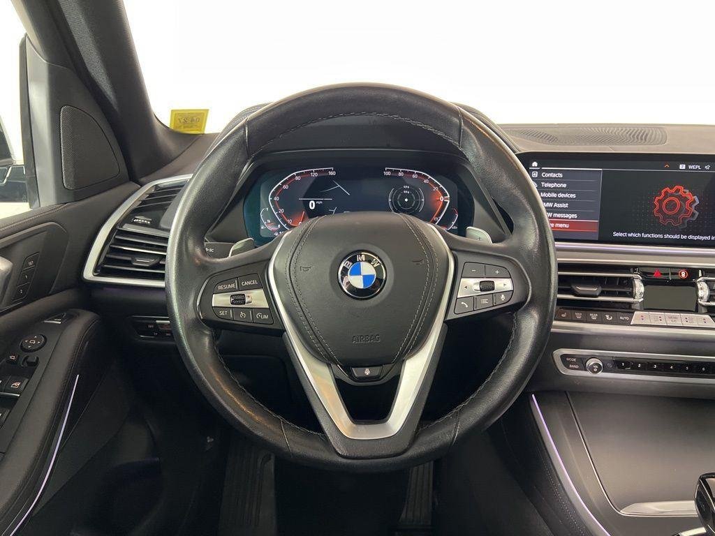 Used 2022 Arctic Grey Metallic BMW xDrive40i image 15