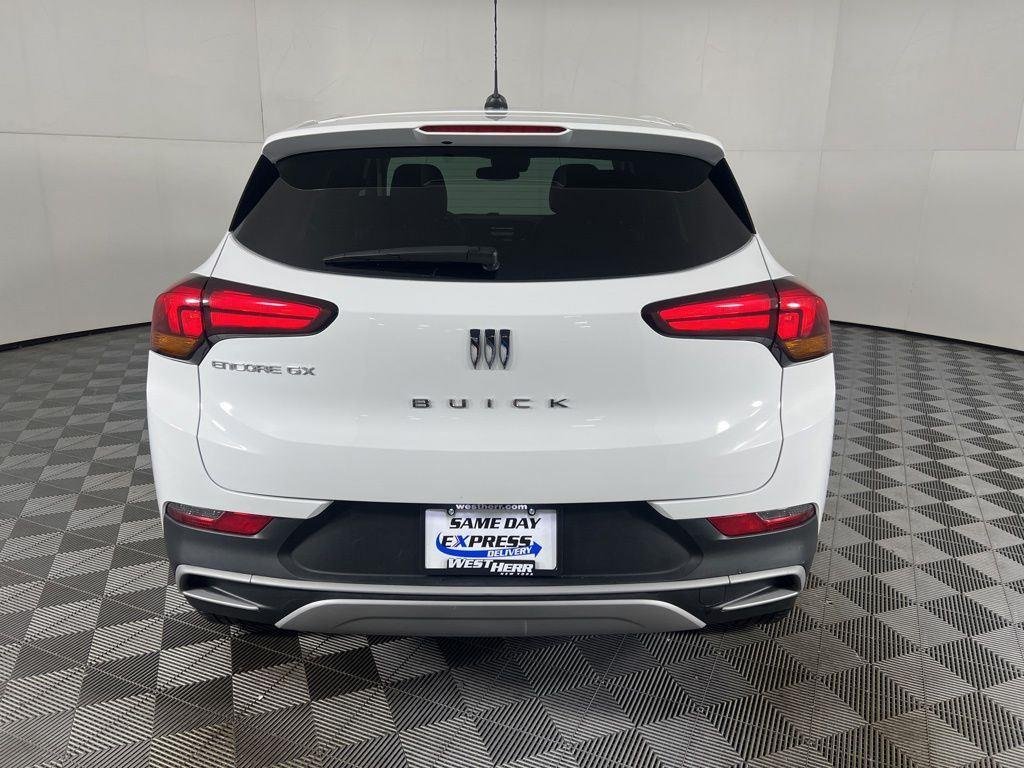 Used 2024 Summit White Buick Preferred image 7