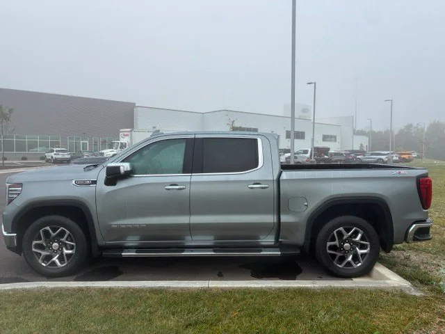 Used 2024 Sterling GMC SLT image 5
