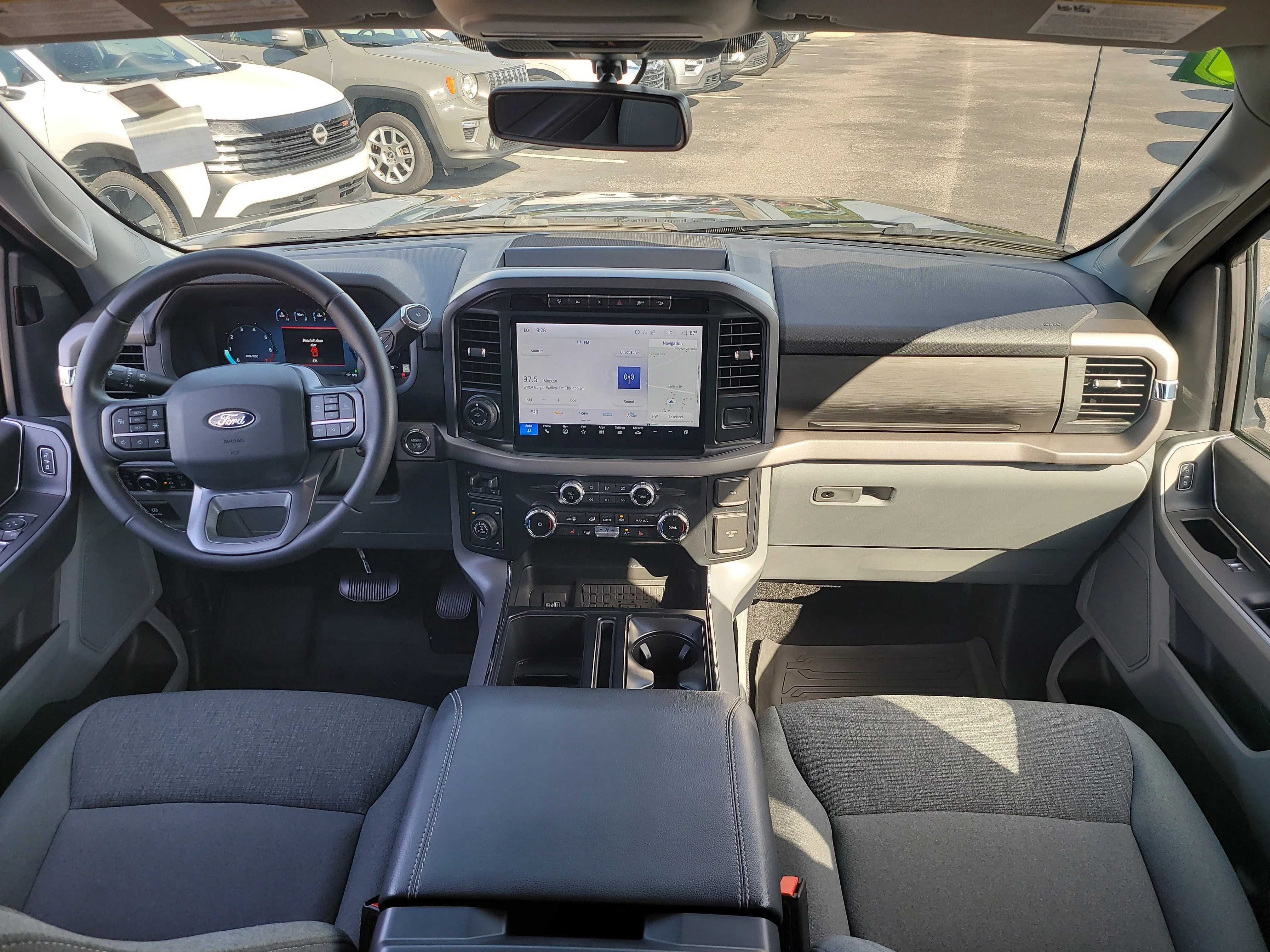 Used 2024 Bronze Metallic Ford XLT image 15
