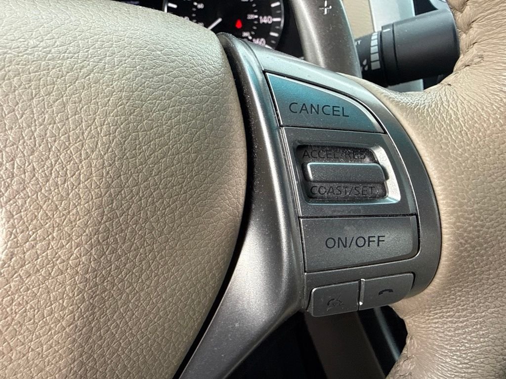 Used 2015 Blue Nissan 3.5 SL image 20
