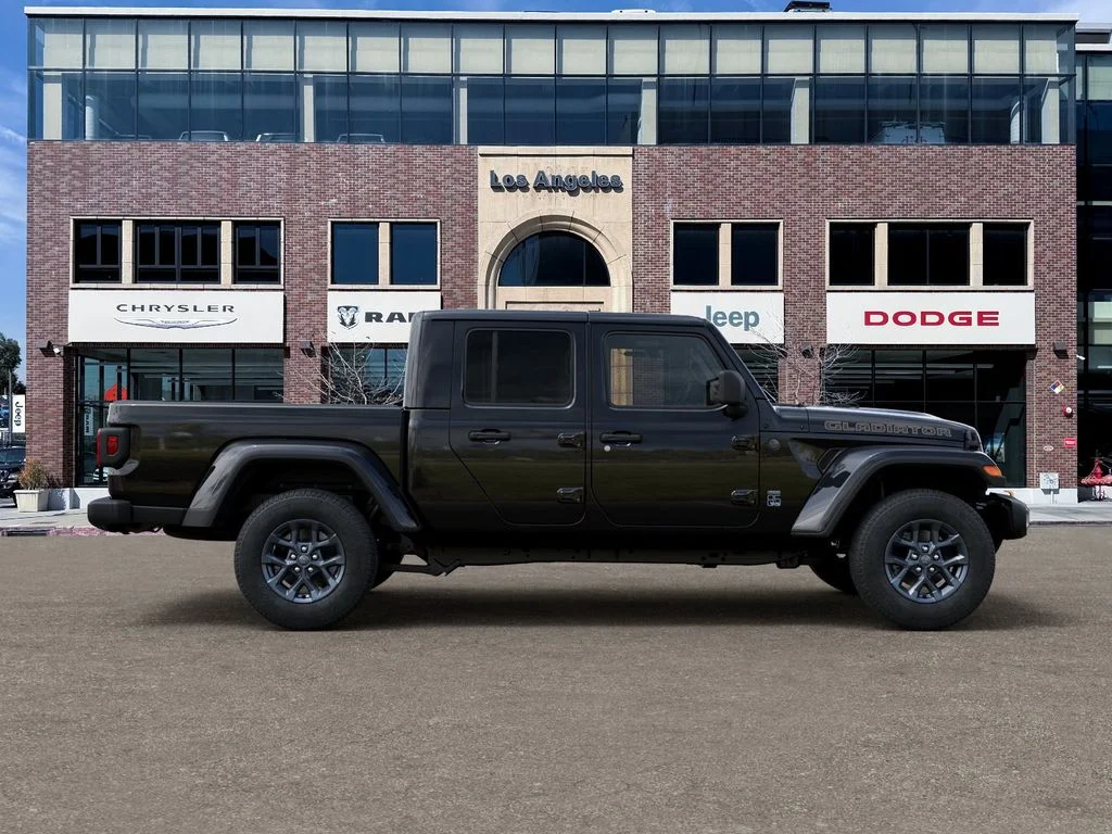 New 2026 Black Clear-Coat Exterior Paint Jeep 85th Anniversary Edition image 21