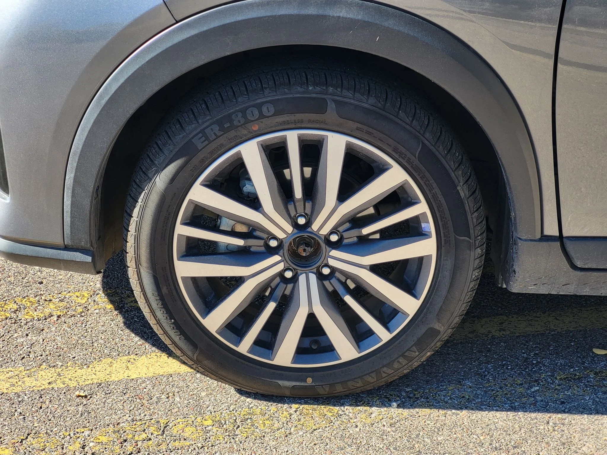 Used 2024 Boulder Gray Pearl Nissan SR image 9