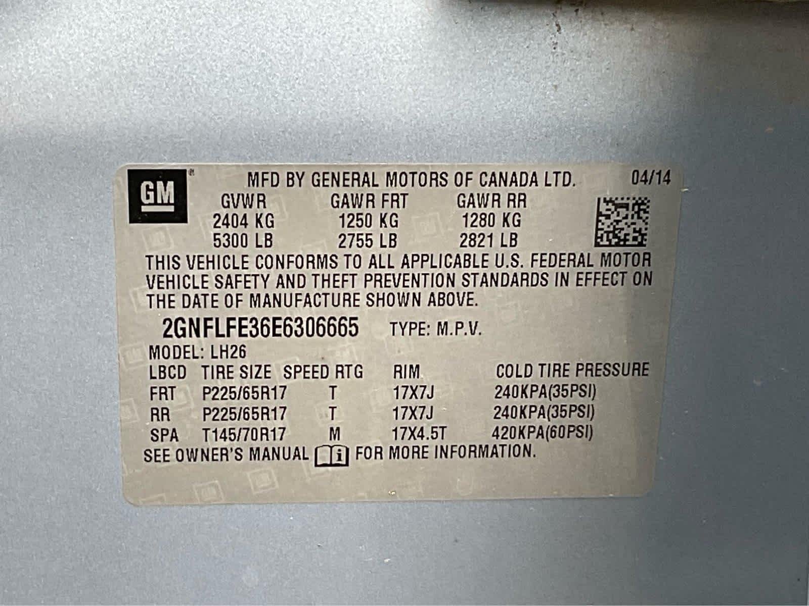 Used 2014 Silver Topaz Metallic Chevrolet LT image 32