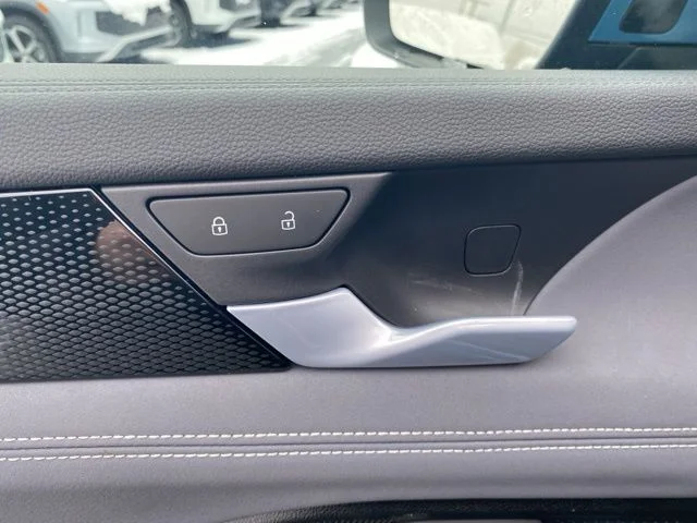 2026 Volkswagen Tiguan SE - Photo 25
