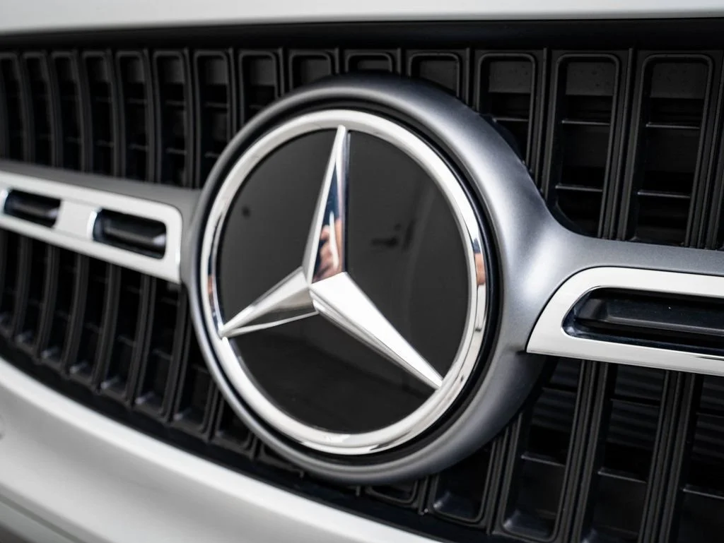 Used 2026 Polar White Mercedes-Benz GLA 250 image 3