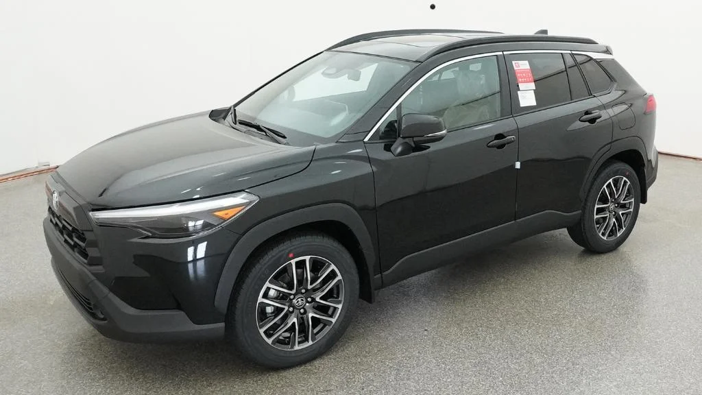 New 2026 Jet Black Toyota XLE image 40