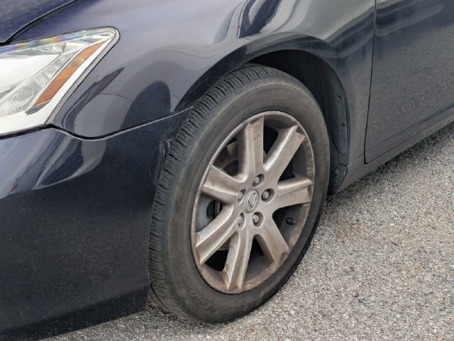 Used 2007 Blue Lexus 350 image 7