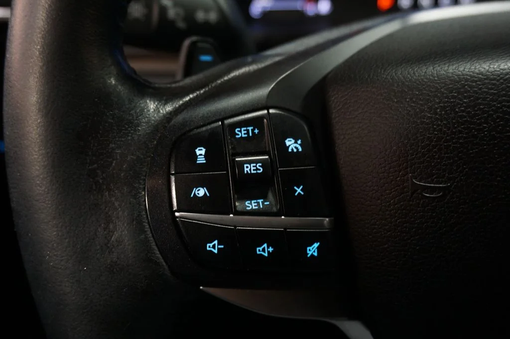Used 2020 Magnetic Ford Limited image 25