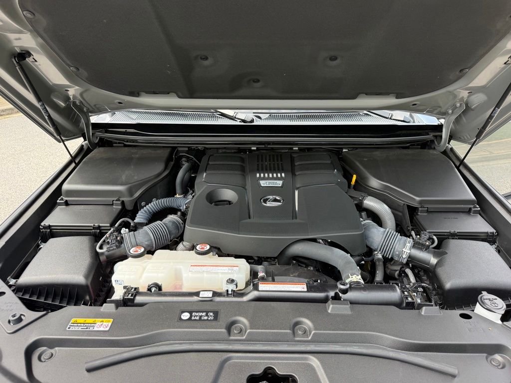 Certified Used 2024 INCOGNITO Lexus 550 Premium+ image 19