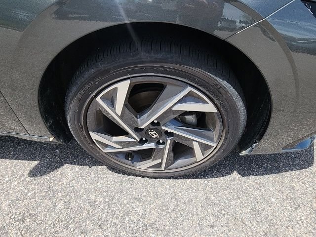 Used 2025 Gray Hyundai Limited image 14