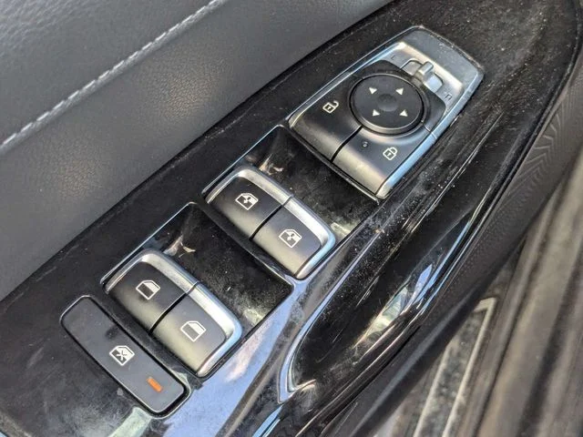 Used 2021 Silver Kia EX image 20