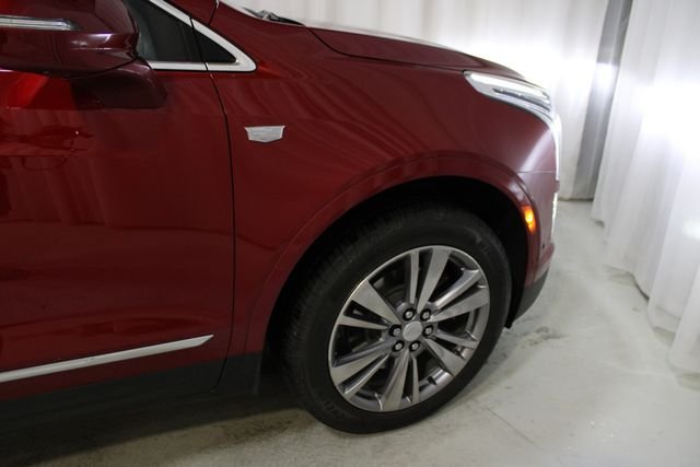 Used 2025 Red Cadillac Premium Luxury image 38