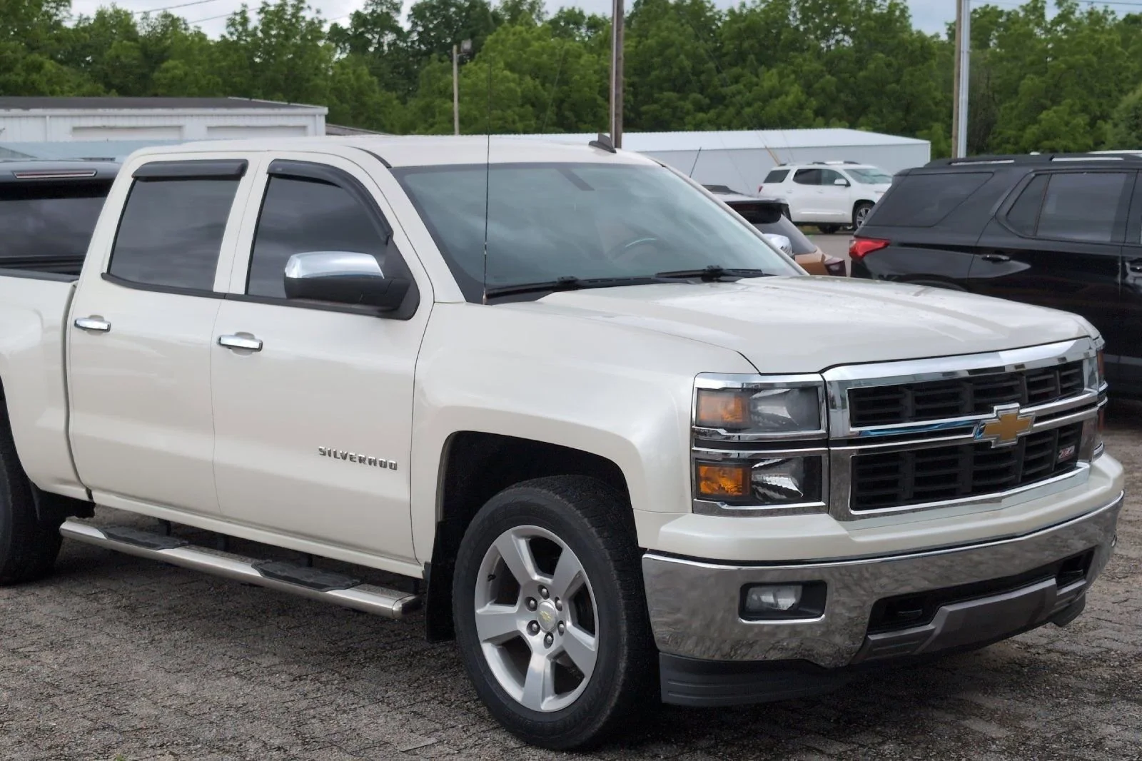 2014 Chevrolet Silverado 1500's photo