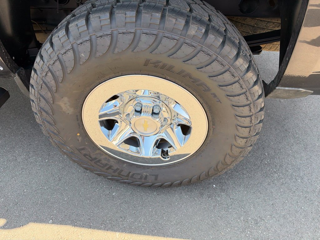Used 2016 Gray Chevrolet WT image 9