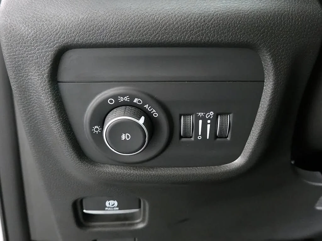 New 2026 White Jeep Limited image 8