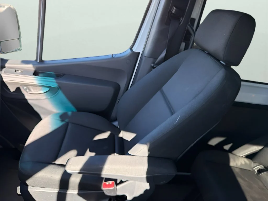 Used 2024 Arctic W Mercedes-Benz Passenger 144 WB image 25