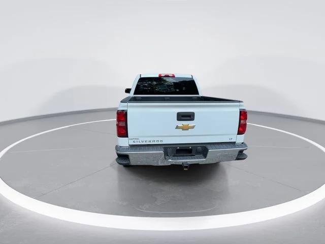 Used 2015 White Chevrolet LT image 7