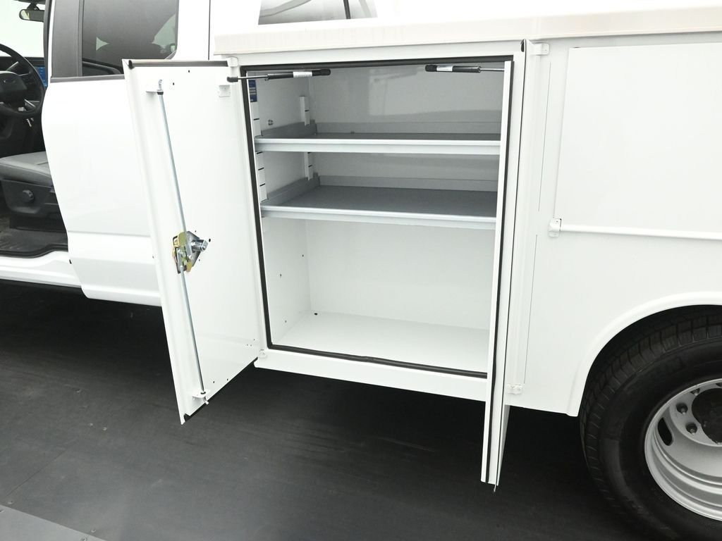 New 2026 Oxford White Ford XL image 19