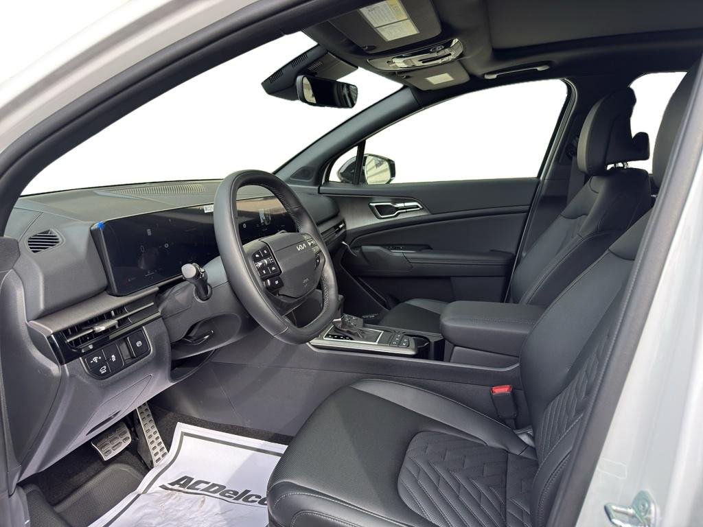 New 2026 Glacial White Pearl Kia X-Pro Prestige image 8