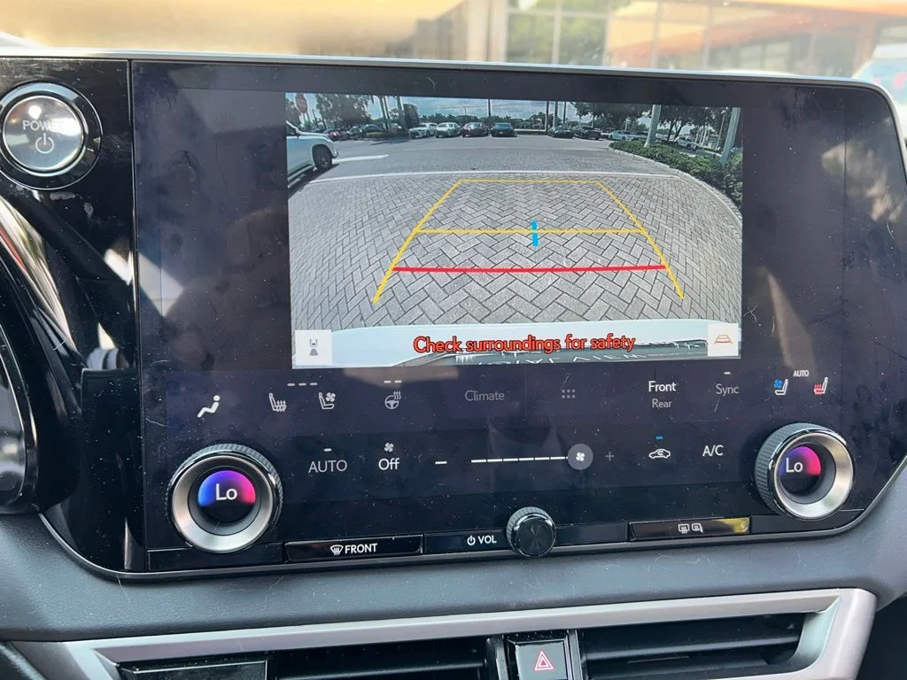 Certified Used 2024 White Lexus 350h Premium image 17