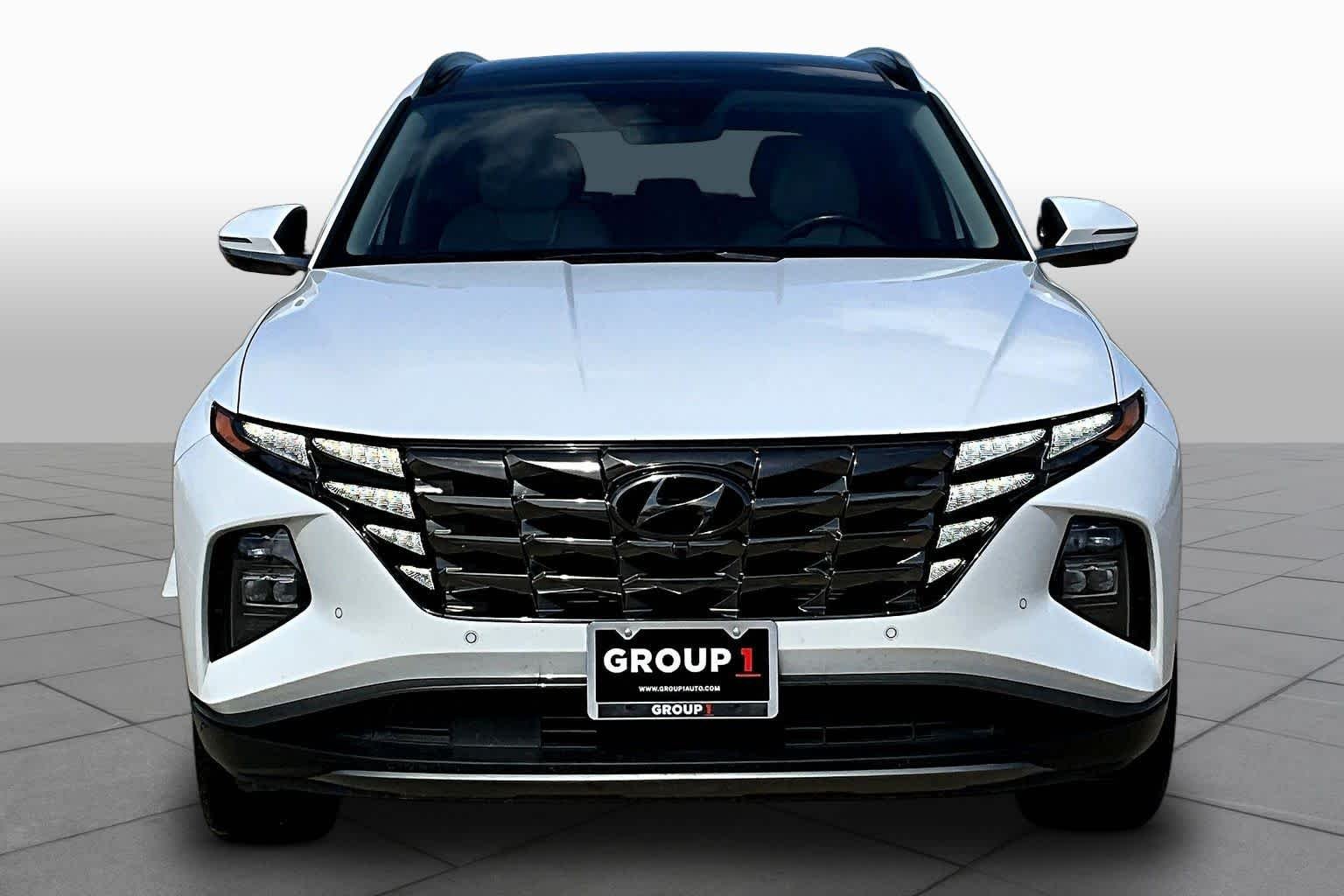 Used 2024 White Pearl Hyundai Limited image 4