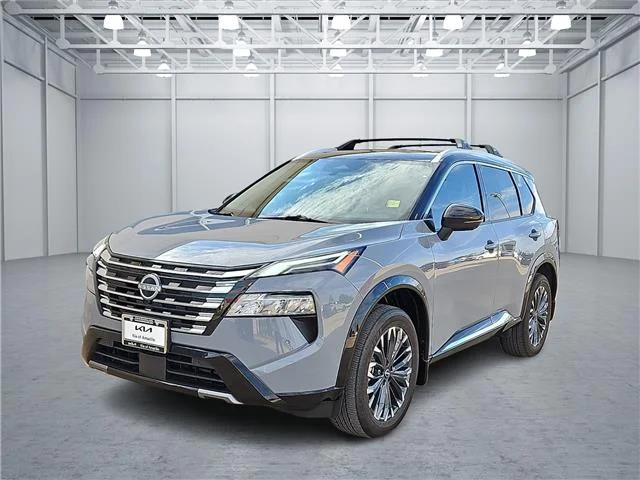 Used 2025 Gun Metallic Nissan Platinum Front-Wheel Drive image 1