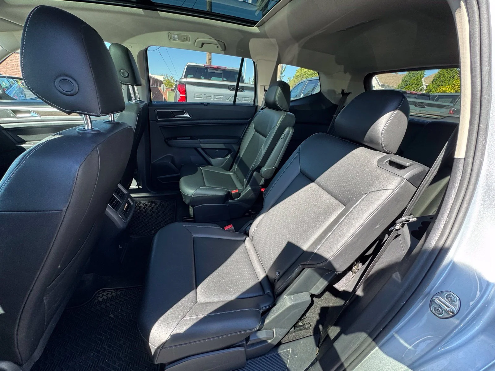 Used 2019  Volkswagen 3.6L V6 SE image 24