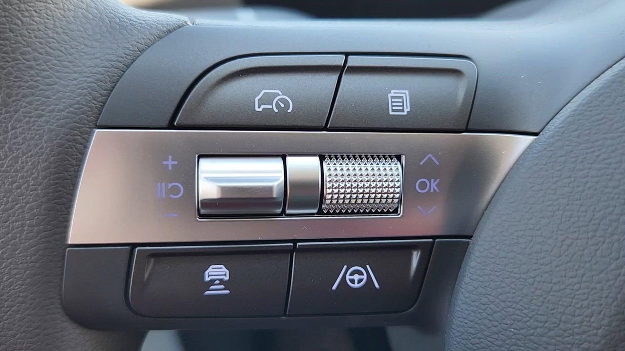 2026 Hyundai Kona SE - Photo 11