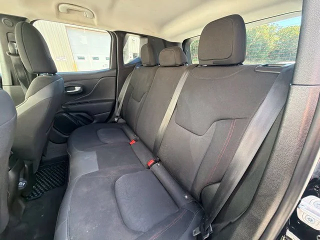 Used 2023 Black Jeep Trailhawk image 14