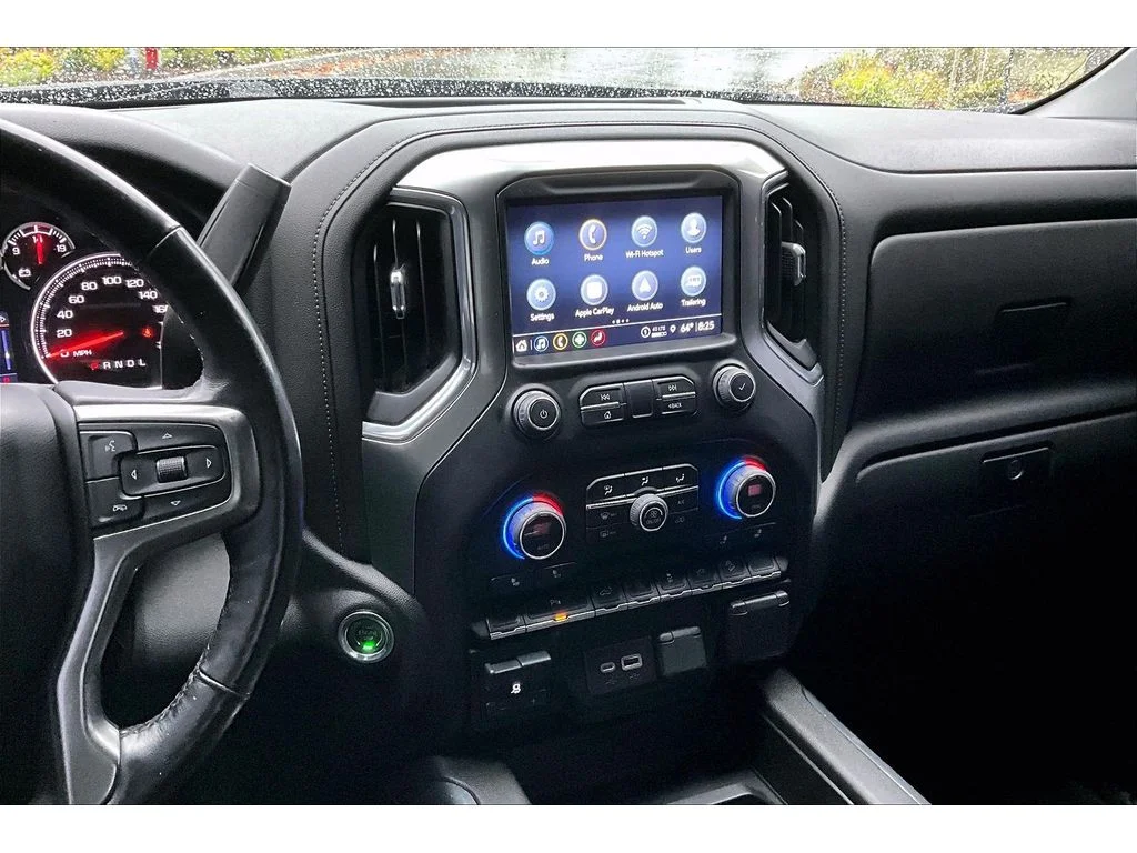 Used 2022  Chevrolet LT Trail Boss image 6