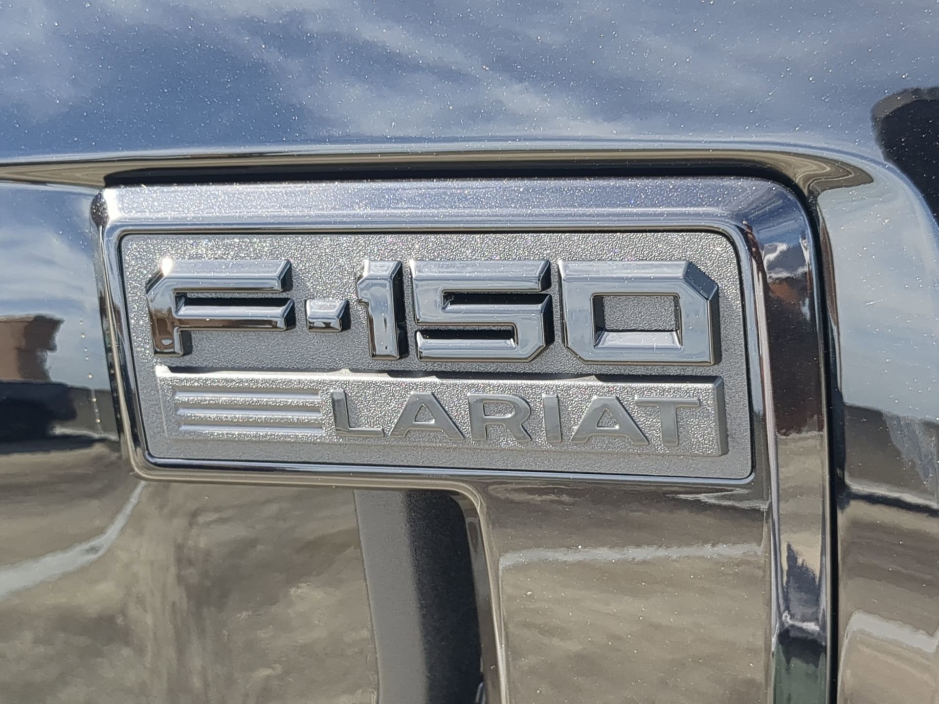 New 2026 Agate Black Metallic Ford Lariat® image 44