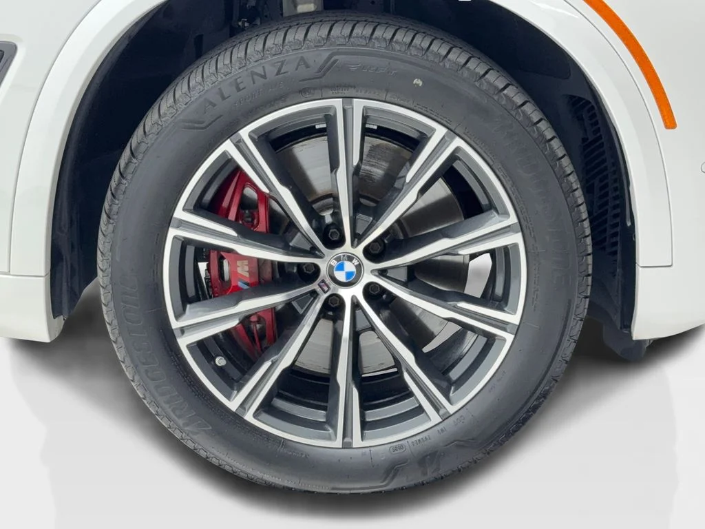2022 BMW X5 M50i - Photo 52