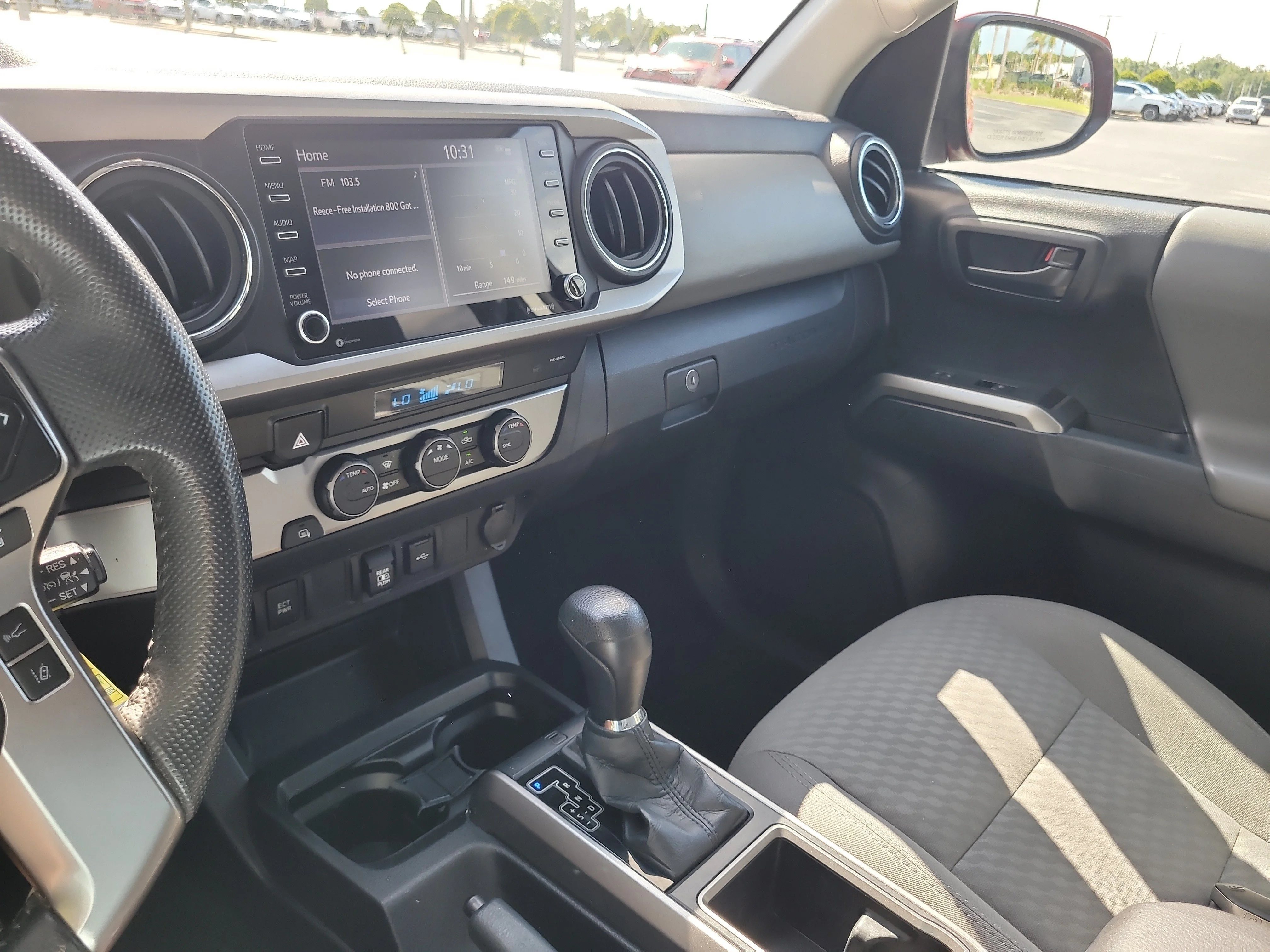 Used 2022 Barcelona Red Metallic Toyota SR5 image 21