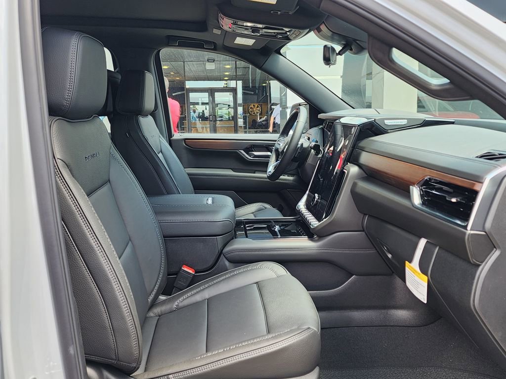 2026 GMC Yukon XL Denali - Photo 47