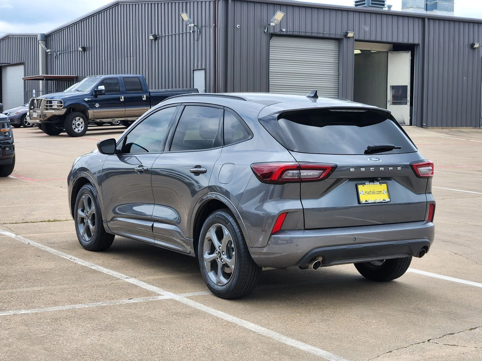Used 2024 Gray Ford ST-Line image 4