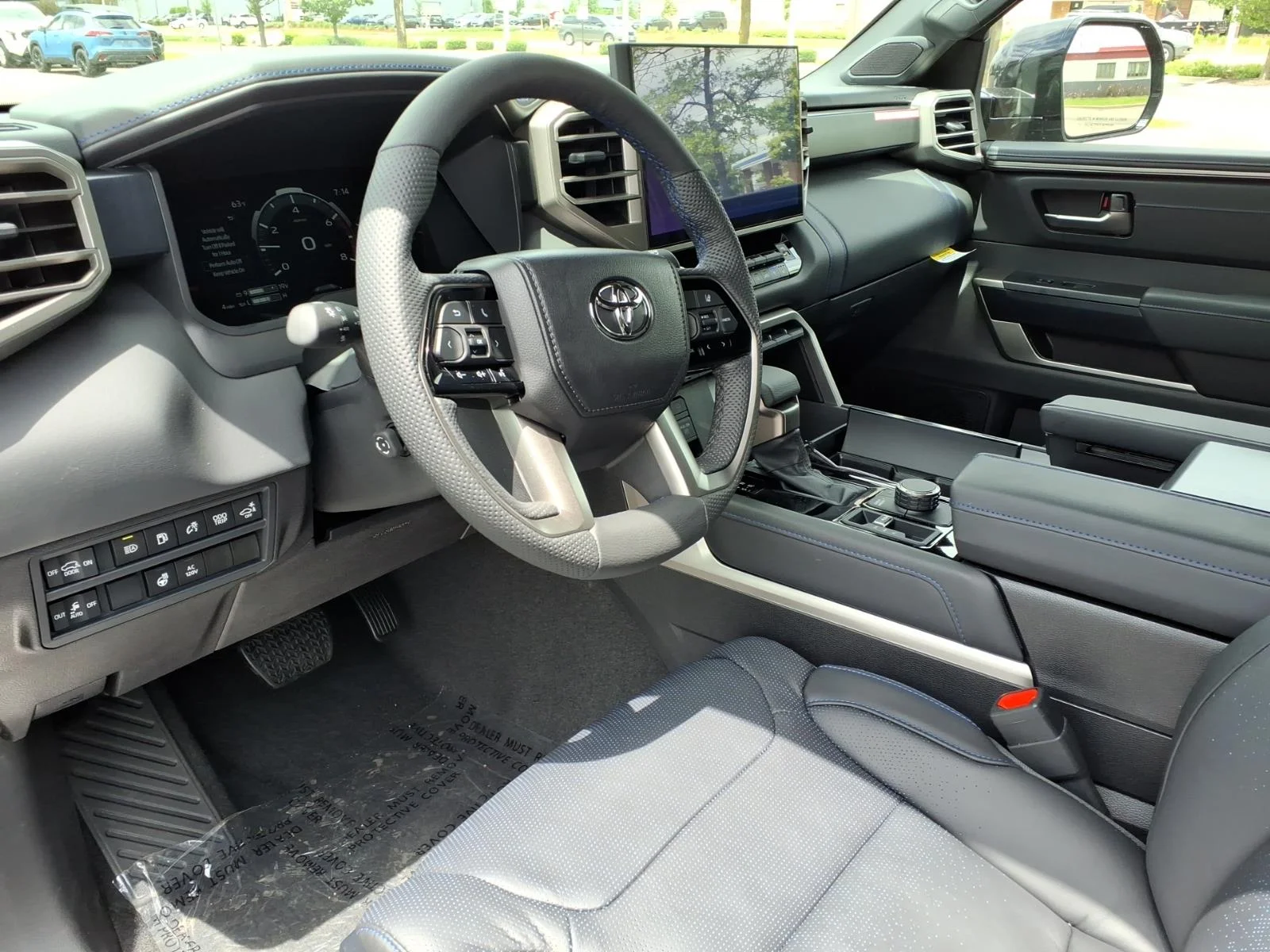 2026 Toyota Sequoia Platinum - Photo 9