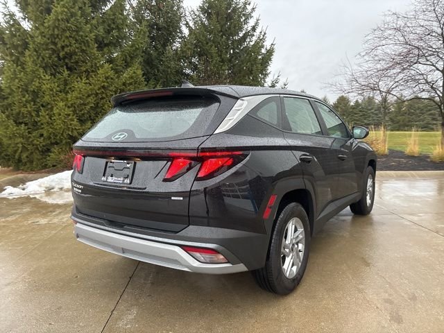 New 2026 Phantom Black Hyundai SE image 6