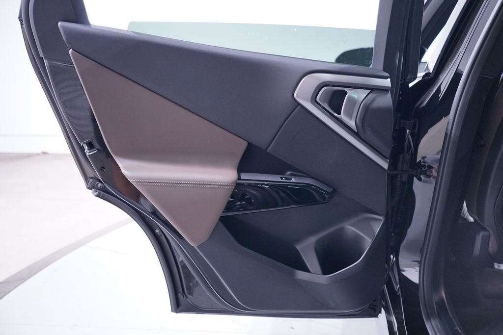New 2026 Black Sapphire Metallic BMW 30 xDrive image 12