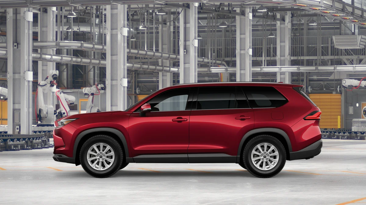 New 2026 Ruby Flare Pearl Toyota XLE image 16