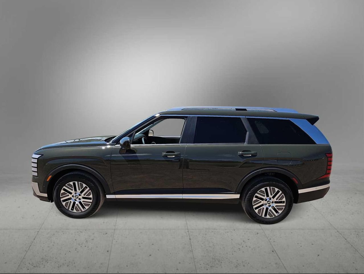 New 2026 Titan Charcoal Pearl Hyundai SEL Premium 7P image 5