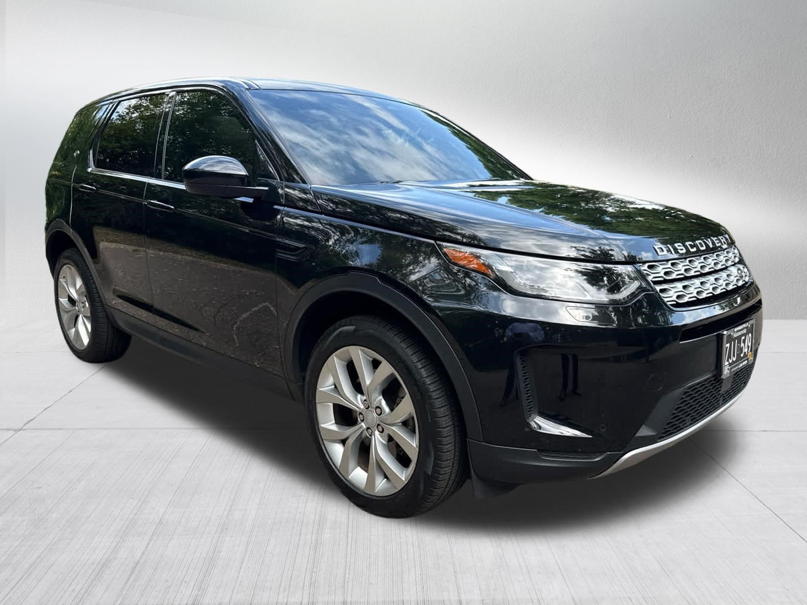 Used 2023 Santorini Black Metallic Land Rover SE image 6