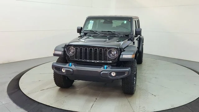 Used 2025 Black Jeep Rubicon 4xe image 2
