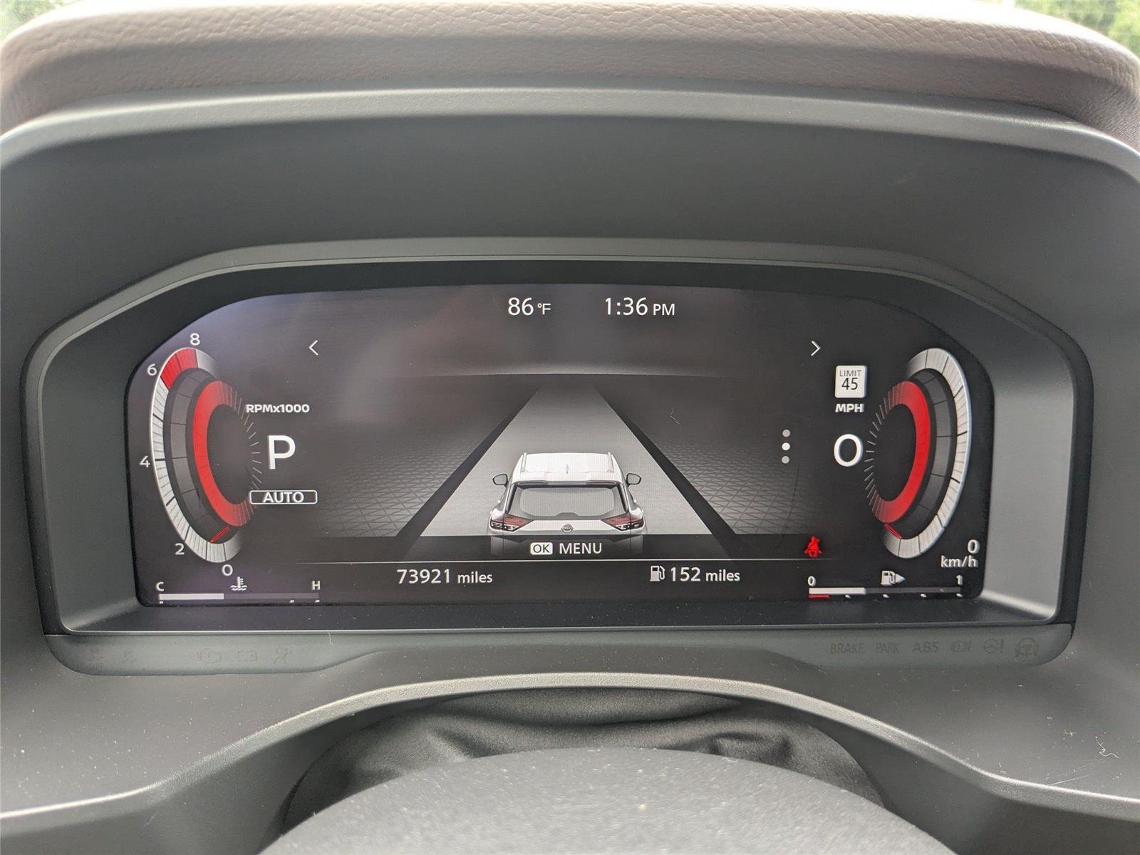 Used 2022 Brilliant Silver Metallic Nissan Platinum image 26